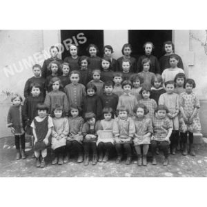 Chirens &eacute;cole en 1926-27 filles 