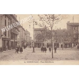 067 Voiron (Is&egrave;re) Place St Bruno