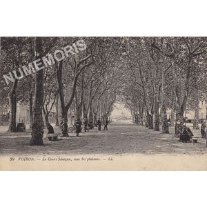 039 Voiron le cours Sénozan, sous les platanes