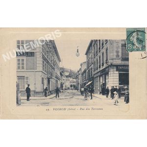 017 Voiron (Is&egrave;re) rue des Terreaux