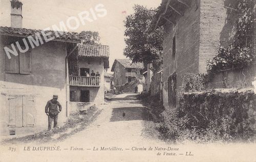 875 Le Dauphin&eacute; Voiron la Mateill&egrave;re chemin de notre dame de Vouise