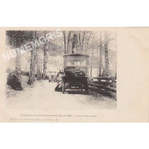Ev&egrave;nements de la Grande Chartreuse, 29 avril 1903 - groupe d'automobiles