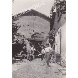 la batteuse &agrave; Charn&egrave;cles dans les ann&eacute;es 50-60 (03)