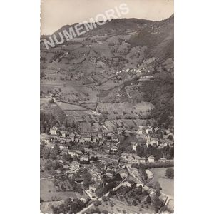 20681 la Buisse (Is&egrave;re) Vue g&eacute;n&eacute;rale a&eacute;rienne