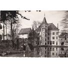 6527 Saint-Geoire-en-Valdaine (Is&egrave;re) Ch&acirc;teau de Clermont et bassin &agrave; truites (colonie C.N.E.P.) &agrave; gauche, ch&acirc;teau de la Rochette