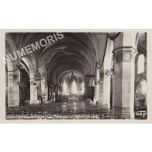 4750-41 St-Geoire-en-Valdaine int&eacute;rieur de l'&eacute;glise