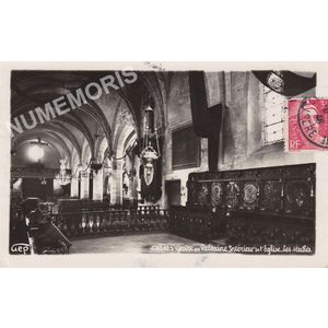 4750-42 St-Geoire-en-Valdaine int&eacute;rieur de l'&eacute;glise les stalles