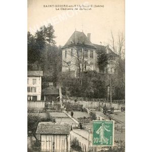 Saint-Geoire-en-Valdaine (Is&egrave;re) le ch&acirc;teau de Cabarot