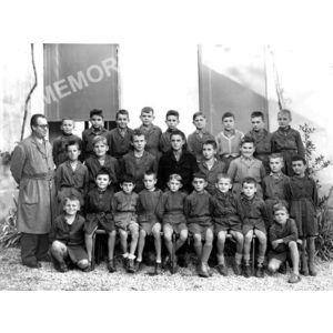 le Pin en ? &eacute;cole des gar&ccedil;ons