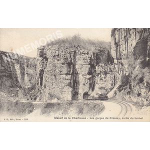 JG 249 Dauphin&eacute; massif de la Chartreuse les gorges du Crossey, sortie du tunnel