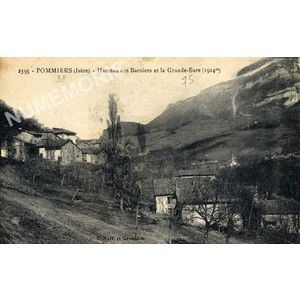 2595 - Pommiers (Is&egrave;re) hameau des Barniers et la Grande Sure (1924m)