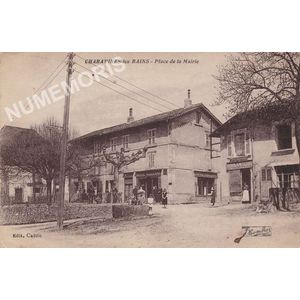 Charavines-les-Bains place de la mairie