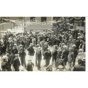 Ecole de filles du Chevalon - fanfare 1909