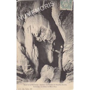 JG 312 Massif de la Chartreuse- Int&eacute;rieur des Grottes des Echelles (Savoie) - Stalactites le D&ocirc;me du Mont Blanc