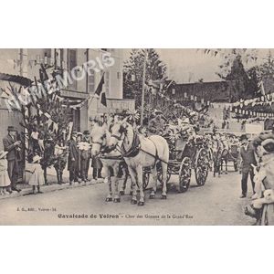 JG 024 Cavalcade de Voiron Char des Gonnes de la grand'rue