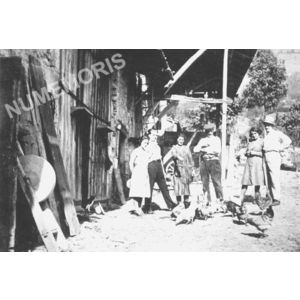 Pommiers la Placette : ferme en 1930