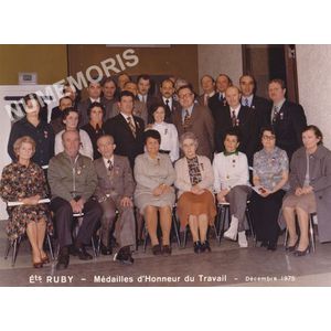 Ruby m&eacute;dailles d'honneur de travail en 1975