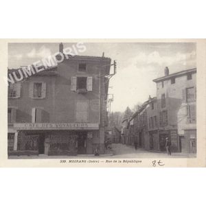 339 Moirans (Is&egrave;re) rue de la R&eacute;publique