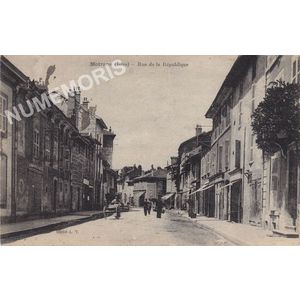 Moirans (Is&egrave;re) rue de la R&eacute;publique
