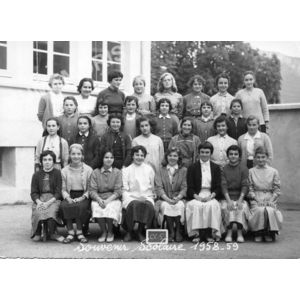 Moirans &eacute;coles de filles 1958-59