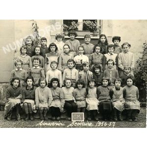 Moirans &eacute;coles de filles 1956-57