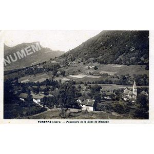Voreppe (Is&egrave;re) Pommiers et la dent de Moirans