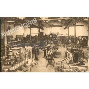 ECOLE NATIONALE PROFESSIONNELLE DE VOIRON  Atelier d'Ajustage et de Montage.