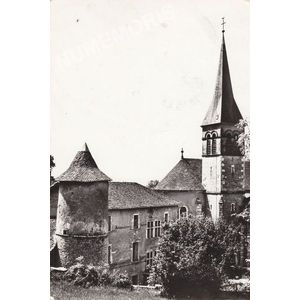 S4690 Saint Aupre le Bas (Isère) l'église et le manoir