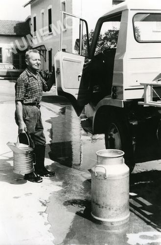 Le Pin usines et m&eacute;tiers