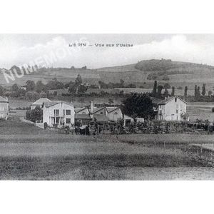 le Pin vue sur l'usine