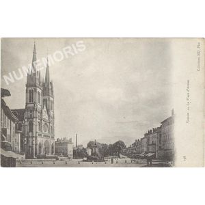 198 Voiron la place d'Armes