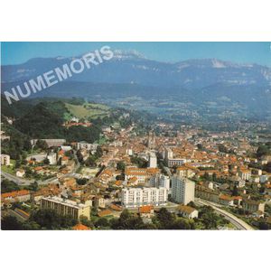 I. 732 Voiron (Is&egrave;re) la ville et le massif de la Grande Sure (1929 m) 