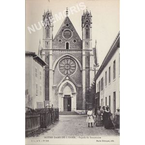 152 Notre-Dame-de-l'osier façade du sanctuaire
