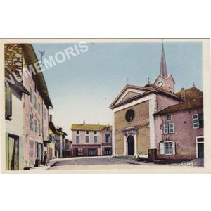 St-Etienne-de-Crossey (Is&egrave;re) Place de l'&eacute;glise