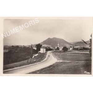 St-Etienne-de-Crossey (Is&egrave;re) le Bourg