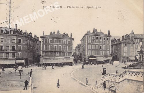 GD 131 Voiron place de la R&eacute;publique