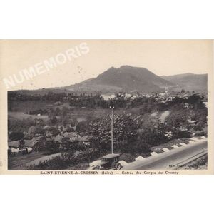 Saint-Etienne-de-Crossey (Is&egrave;re) entr&eacute;e des gorges de Crossey