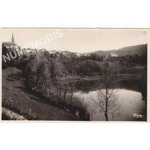 St-Etienne-de-Crossey (Is&egrave;re) le lac