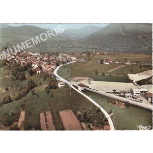 St-Etienne-de-Crossey (38. Is&egrave;re) cc 504-41 A vue a&eacute;rienne