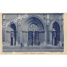 018 Voiron l'&eacute;glise le portail