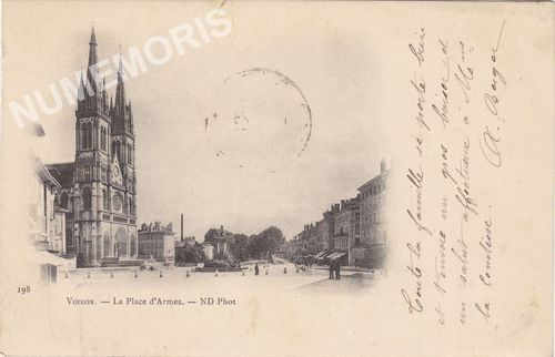 198 Voiron la place d'armes