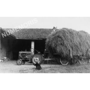 Chirens : char de foin en 1962