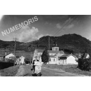 Chirens vue sur le Bourg en 1952
