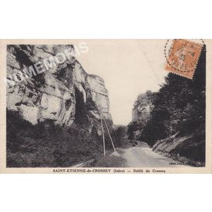 Saint-Etienne-de-Crossey (Is&egrave;re) d&eacute;fil&eacute; du Crossey