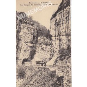 GD 073 Environs de Voiron les Gorges de Crossey sortie du tunnel