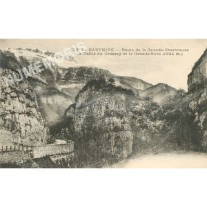 233 le Dauphin&eacute; route de la Grande-Chartreuse le d&eacute;fil&eacute; du Crossey et la Grande Sure (altitude 1924m)