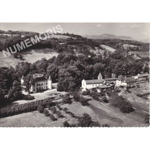 I 14764 Vourey (Is&egrave;re) le ch&acirc;teau et l'&eacute;glise