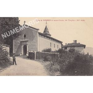 Eglise de Vourey et ancien clocher des Templiers (XIIe siècle)
