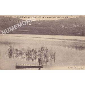 Bilieu (Is&egrave;re) vue g&eacute;n&eacute;rale et le lac de Paladru A.M.