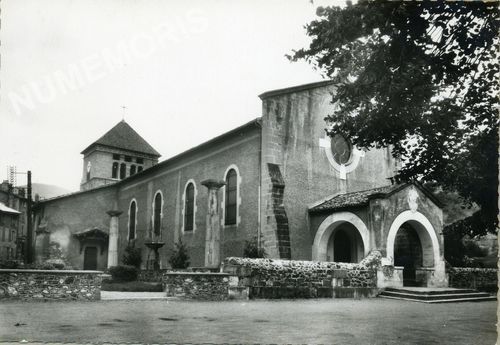 Voiron 20101 Eglise Saint Pierre